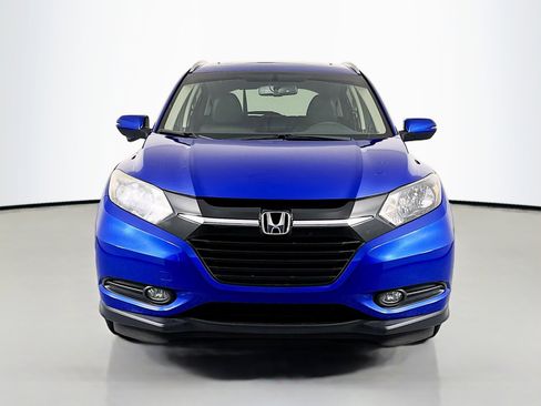 Certified 2018 Honda HR-V EX-L image 2