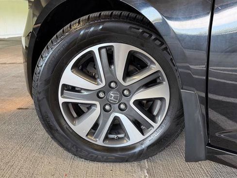 Used 2016 Honda Odyssey Touring image 14