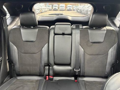 Certified 2022 Ford Edge ST w/ Equipment Group 401A image 15