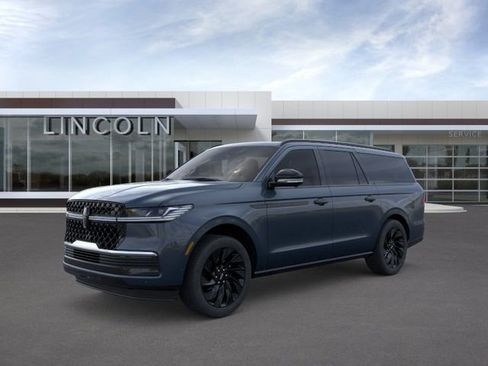 New 2026 Lincoln Navigator L Reserve AWD/4WD image 1