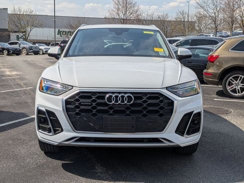 Used 2023 Audi Q5 2.0T Premium Plus w/ Premium Plus Package image 2