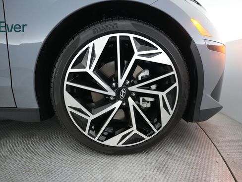 Used 2023 Hyundai Ioniq 6 Limited RWD image 19