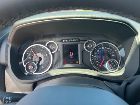 New 2025 RAM 2500 Big Horn image 10