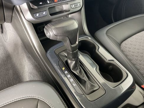 Used 2021 Chevrolet Colorado Z71 image 19