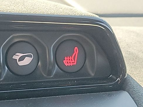 Used 2020 Lotus Evora image 20