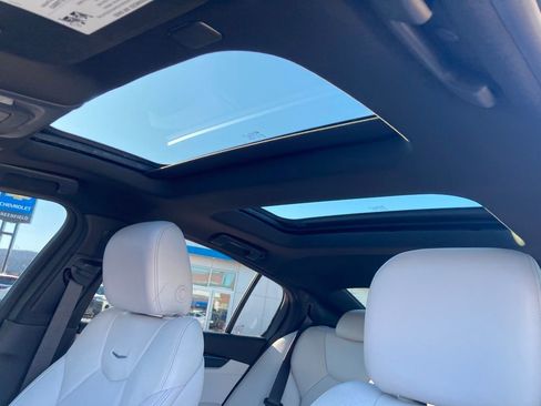 Used 2022 Cadillac CT5 Premium Luxury image 10