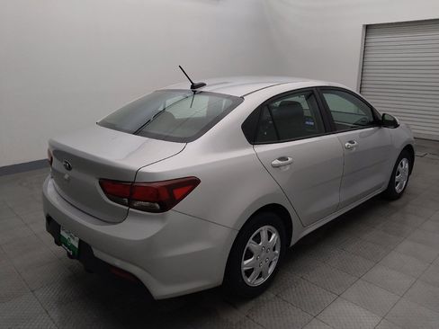 Used 2019 Kia Rio LX image 9