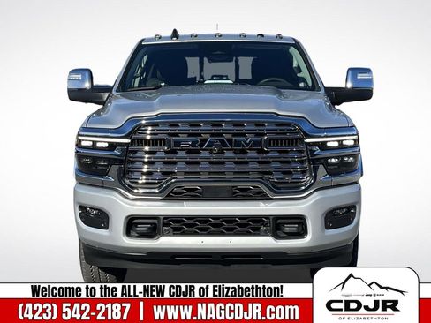 New 2026 RAM 3500 Longhorn image 9