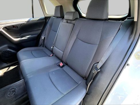 Used 2023 Toyota RAV4 LE AWD/4WD image 20