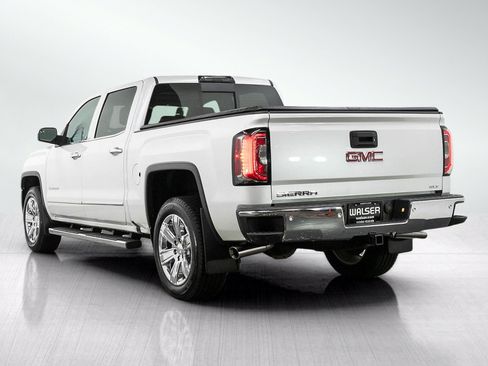 Used 2018 GMC Sierra 1500 SLT AWD/4WD image 3
