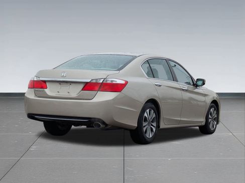Used 2013 Honda Accord LX image 6