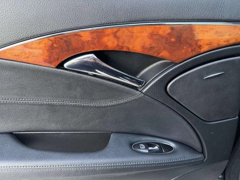 Used 2008 Mercedes-Benz E 350 4MATIC Sedan image 28