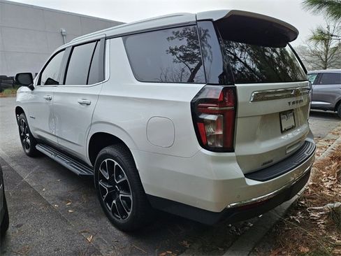 Used 2023 Chevrolet Tahoe LT w/ Luxury Package image 9