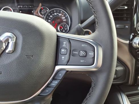 New 2026 RAM 2500 Big Horn AWD/4WD image 20