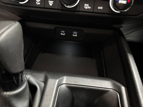 Used 2024 Honda Accord EX image 27