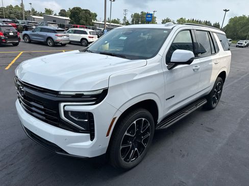 New 2026 Chevrolet Tahoe RST w/ RST Capability Package AWD/4WD image 12