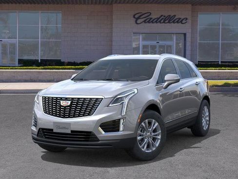 New 2026 Cadillac XT5 Luxury image 6