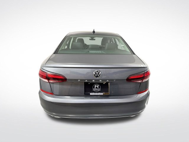 Used 2020 Volkswagen Passat 2.0T SE FWD image 31