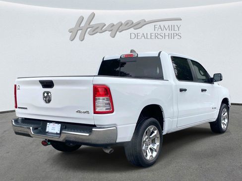 Used 2023 RAM 1500 Big Horn AWD/4WD image 3