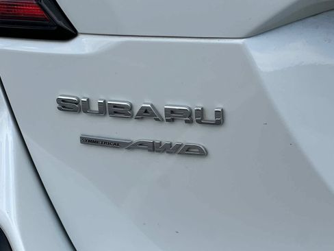 Used 2023 Subaru Outback Premium AWD/4WD image 27