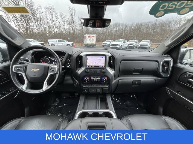 Used 2020 Chevrolet Silverado 1500 LTZ w/ LTZ Premium Package AWD/4WD image 10