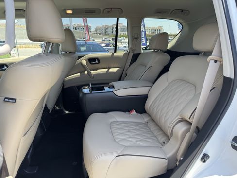Used 2024 Nissan Armada Platinum w/ Captain's Chairs Package RWD image 35