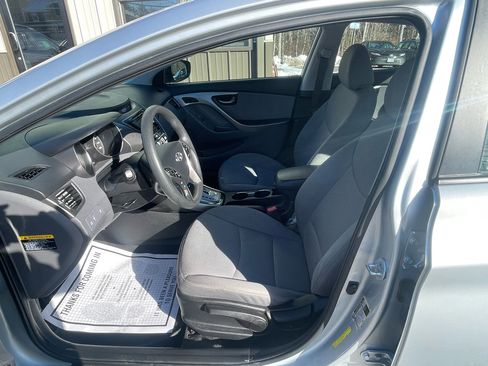 Used 2013 Hyundai Elantra GLS w/ Preferred Pkg image 11
