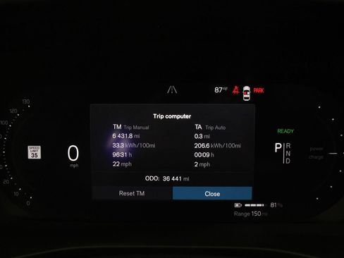 Certified 2023 Volvo XC40 Recharge Ultimate w/ Protection Package Premier AWD/4WD image 12