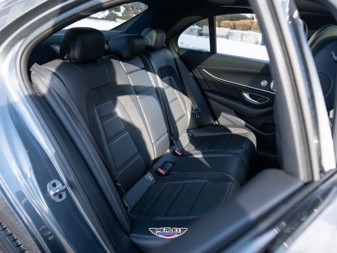 Used 2019 Mercedes-Benz E 53 AMG 4MATIC Sedan image 18