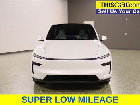 Used 2026 Tesla Model Y 2WD image 2