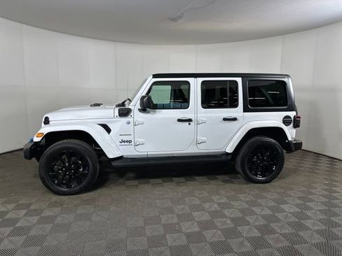Used 2023 Jeep Wrangler Unlimited Sahara image 6