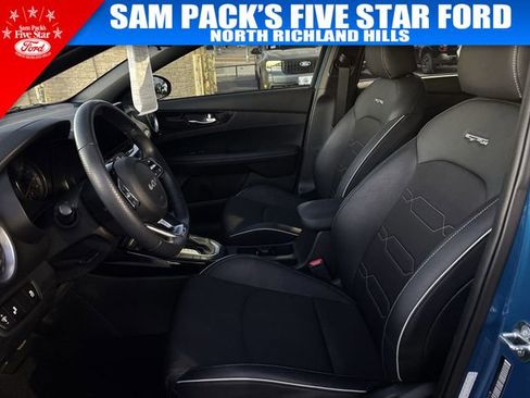 Used 2023 Kia Forte GT-Line w/ GT-Line Premium Package image 20