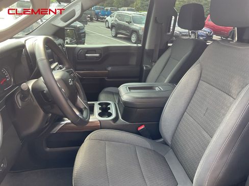 Used 2022 Chevrolet Silverado 1500 LT Trail Boss w/ Bed Protection Package image 19