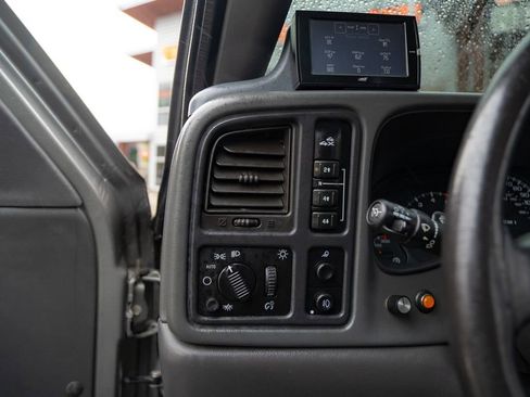 Used 2006 GMC Sierra 2500 SLT w/ Heavy-Duty Power Package image 20