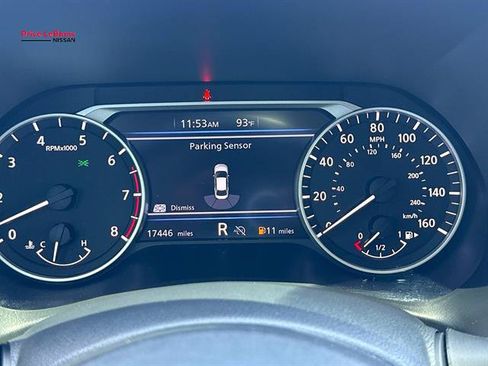 Used 2025 Nissan Sentra SR FWD image 26