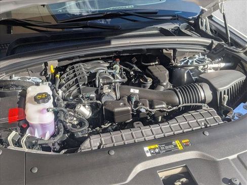 New 2025 Jeep Grand Cherokee Limited w/ Luxury Tech Group II image 17