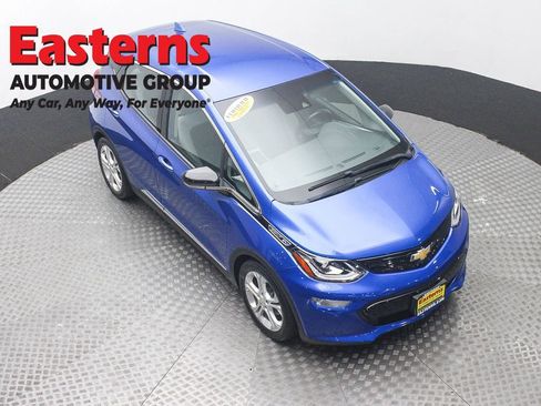 Used 2020 Chevrolet Bolt LT FWD image 3