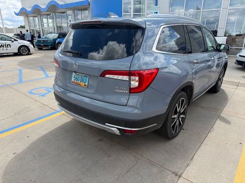 Used 2022 Honda Pilot Elite image 11