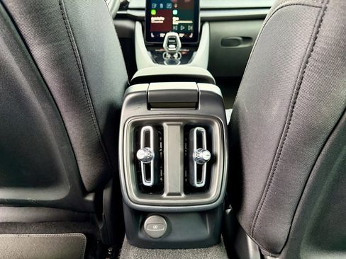 Used 2022 Polestar Polestar 2 w/ Pilot Package image 21