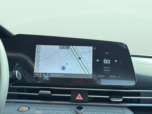 New 2026 Hyundai Elantra Limited FWD image 30