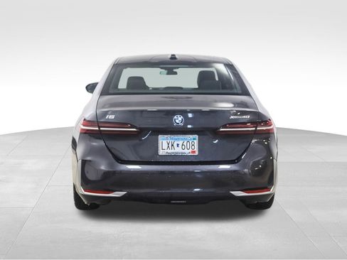 Certified 2025 BMW i5 xDrive40 w/ M Sport Package image 4