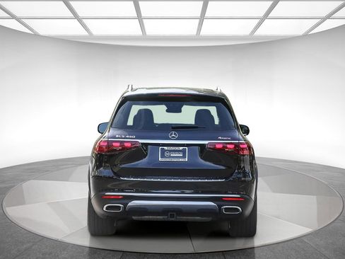 Certified 2024 Mercedes-Benz GLS 450 4MATIC image 3