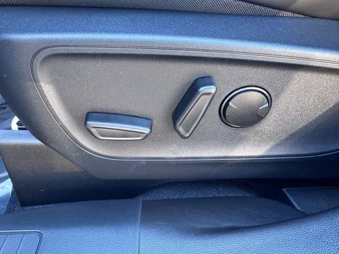 New 2026 Ford Escape SE image 22