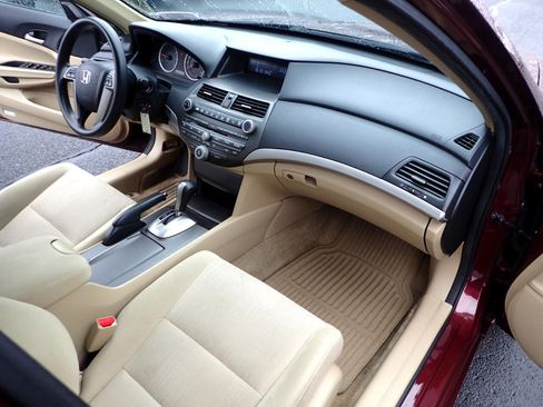 Used 2011 Honda Accord LX-P image 13