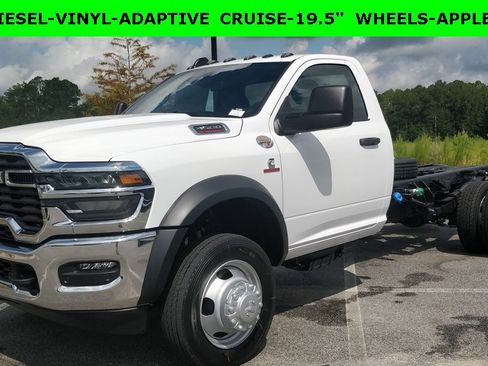 New 2025 RAM 4500 Tradesman w/ Chrome Appearance Group image 1