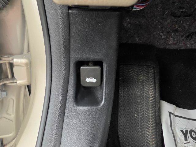 Used 2014 Honda Accord EX image 17