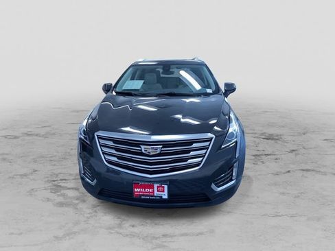 Used 2017 Cadillac XT5 Luxury w/ Driver Awareness Package AWD/4WD image 5