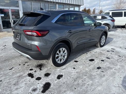 Used 2023 Ford Escape Active image 3