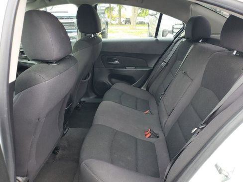 Used 2013 Chevrolet Cruze LT FWD image 25