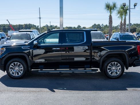 New 2026 GMC Sierra 1500 Denali image 6
